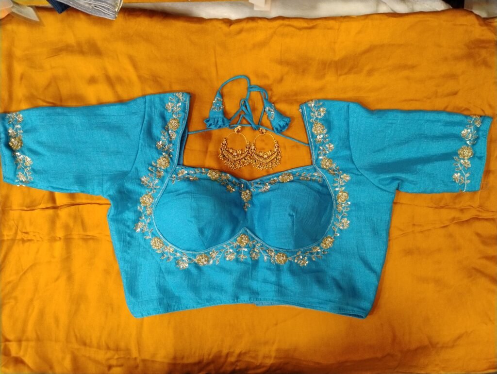 Madhubala Glass Sleeve