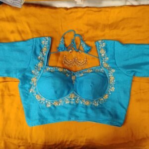 Madhubala Glass Sleeve