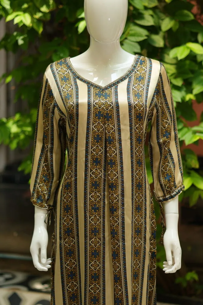 Mashroo Modal Kurti – Kurti in white | Tilattama
