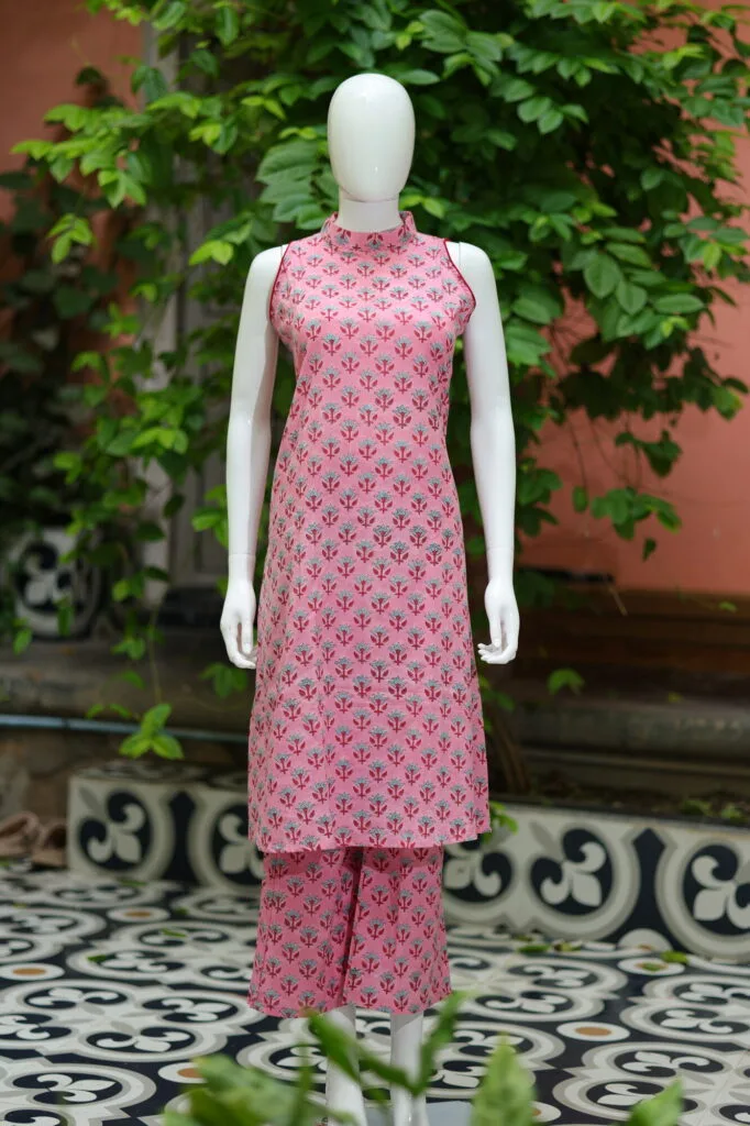 Sanganari Halter Co Ord Set – Kurti in Pink, front view | Tilattama
