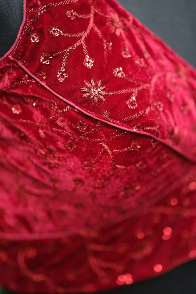 Velvet Saby Sequence S/L – Blouse in Maroon, side view | Tilattama