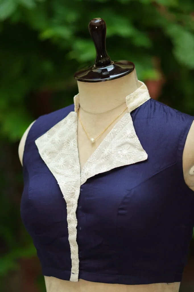 Pearl Petal – Blouse in Navy Blue, side view | Tilattama