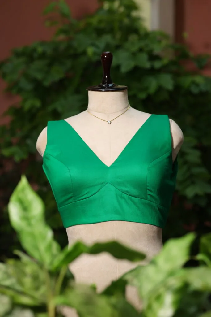 Sabyasachi Celebrity – Blouse, front view | Tilattama