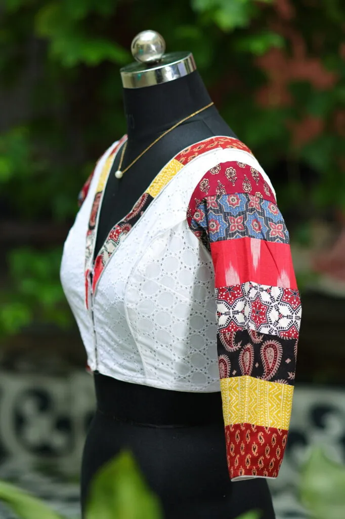Baisakhi Edit – Blouse in white, side view | Tilattama