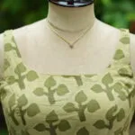Dabu Round Neck – Blouse in Olive green, neckline | Tilattama