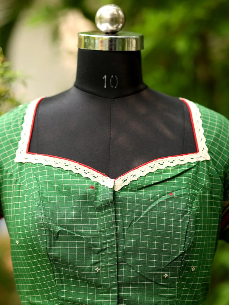 Check Jamdani jewel Neck - green
