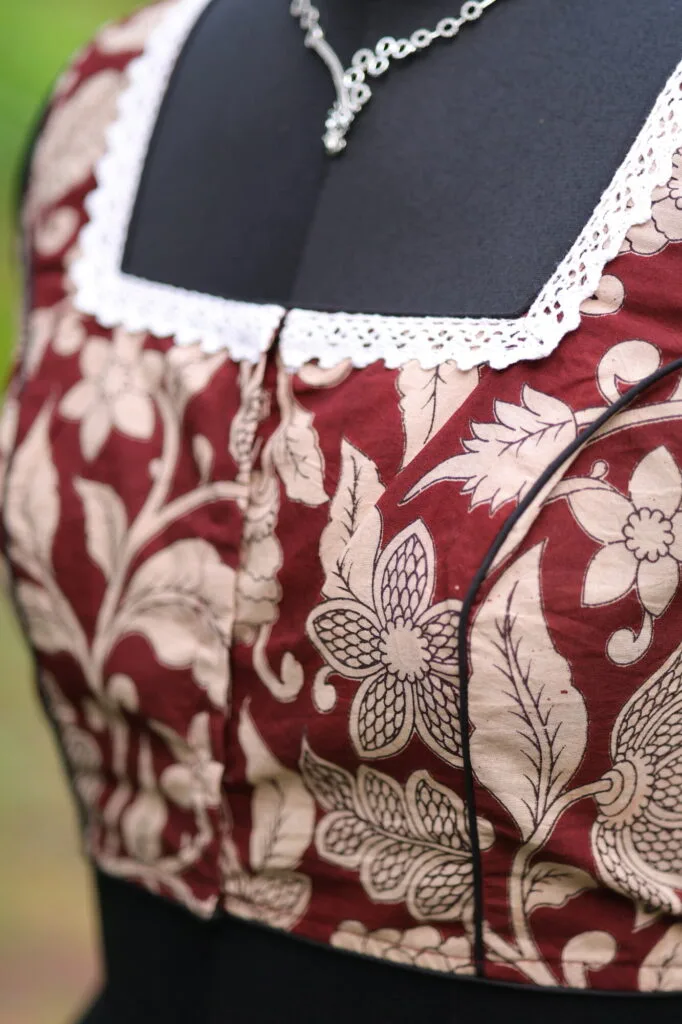 Kalamkari Square Neck S/L – Blouse in Chocolate, neckline | Tilattama