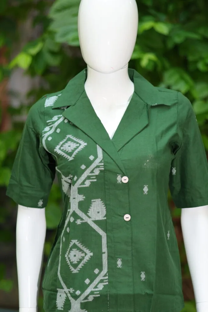 Asymmetrical Jamdani Co-Ord Set – Kurti in Bottle Green 38 half sleeve, sleeve | Tilattama