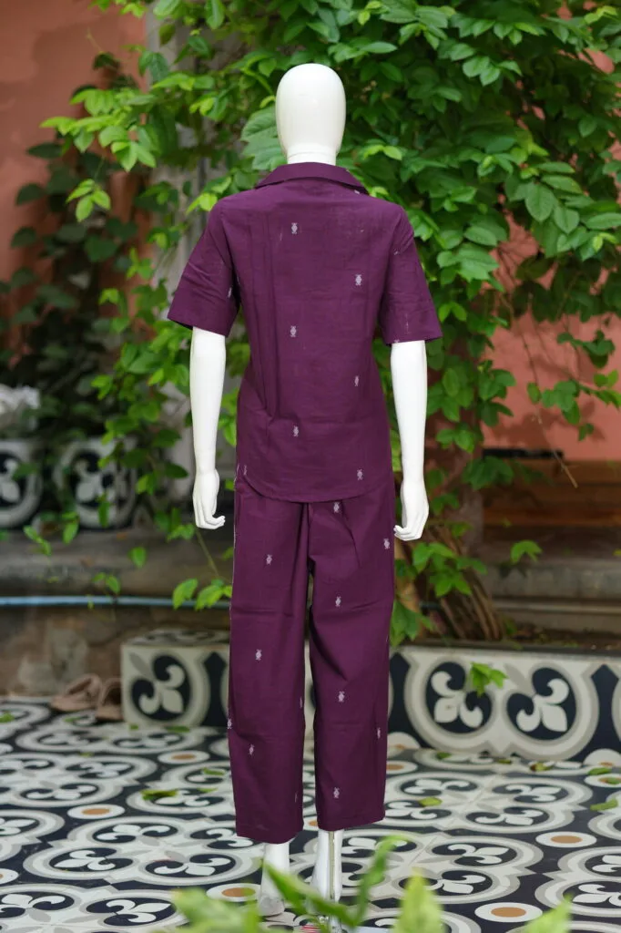Asymmetrical Jamdani Co-Ord Set – Kurti in Wine 44 half sleeve, sleeve | Tilattama