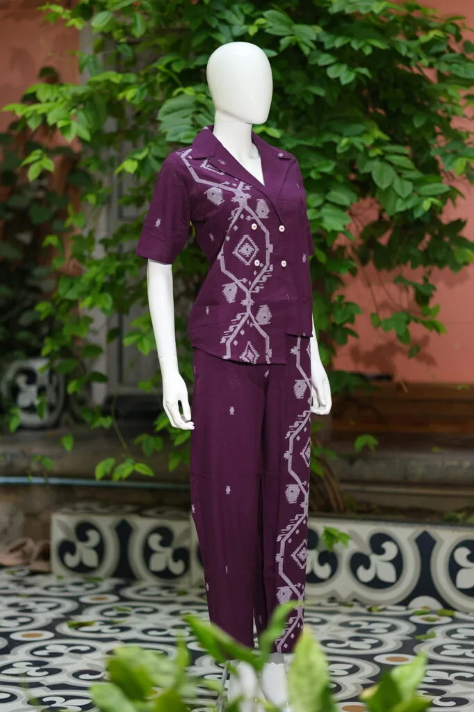 Asymmetrical Jamdani Co-Ord Set – Kurti in Wine 44 half sleeve, sleeve | Tilattama