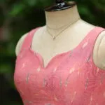Ikkat Saby Cut – Blouse in Peach Sleeveless 44, side view | Tilattama