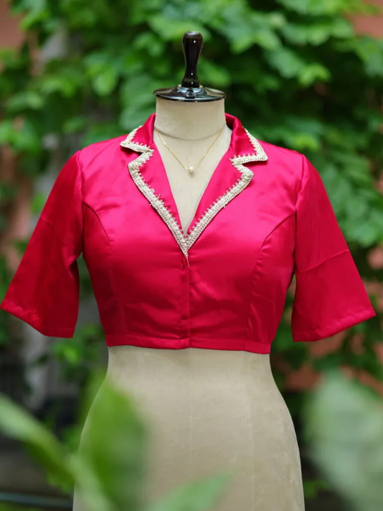 Aabroo – Blouse in Rani, front view | Tilattama
