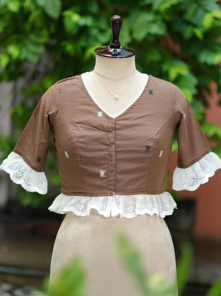 Anupama jamdani – Blouse in Brown, front view | Tilattama