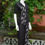Asymmetrical Jamdani Co-Ord Set – Kurti in Black 44 half sleeve, sleeve | Tilattama