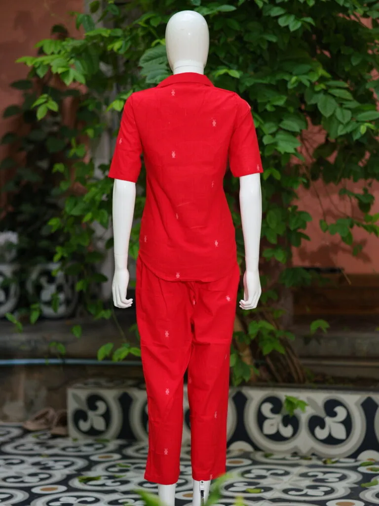 Asymmetrical Jamdani Co-Ord Set – Kurti in Red 44 half sleeve, sleeve | Tilattama