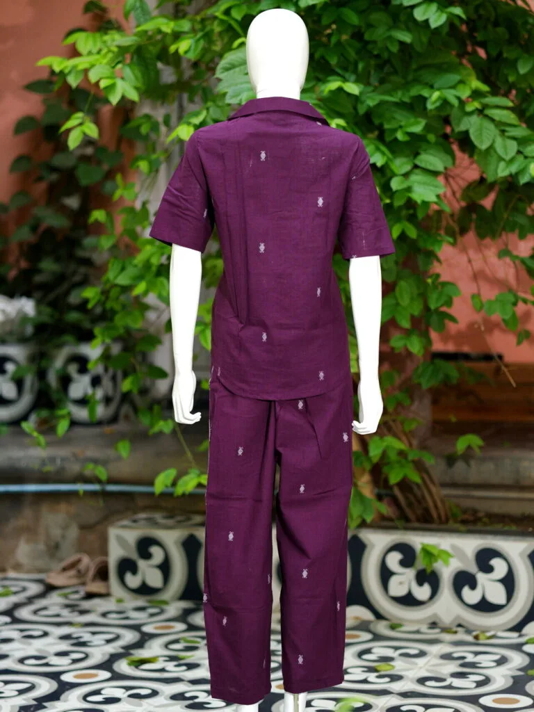 Asymmetrical Jamdani Co-Ord Set – Kurti in Wine 38 half sleeve, sleeve | Tilattama