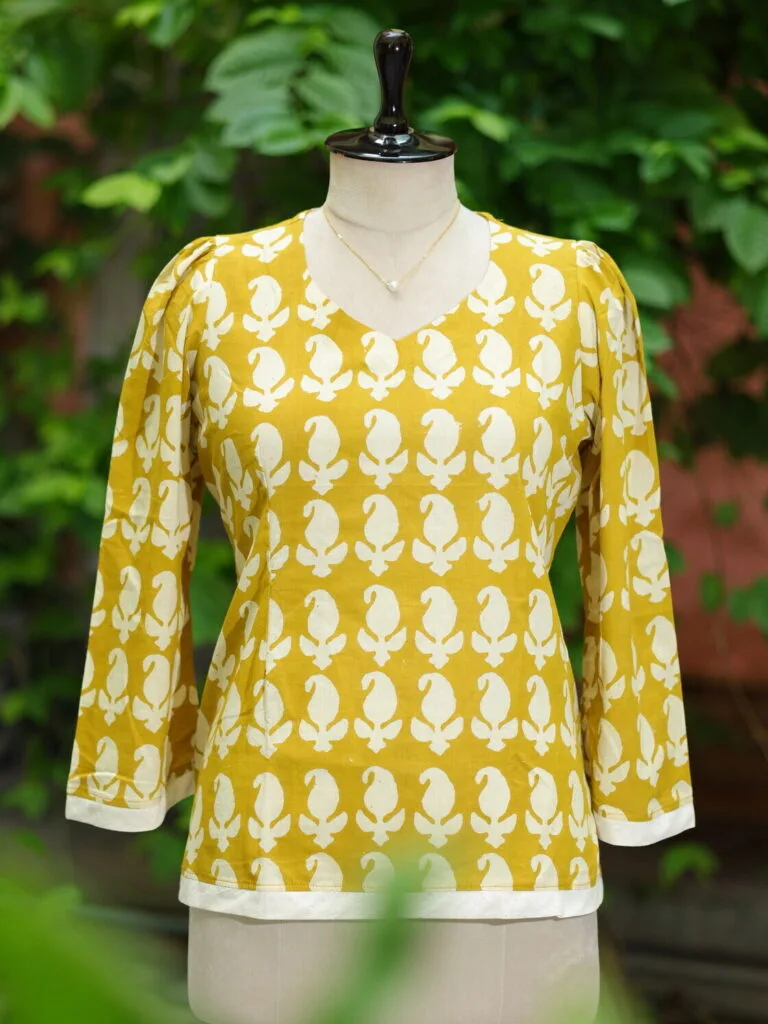 Bagru Bliss – Kurti in Neon Pista, front view | Tilattama