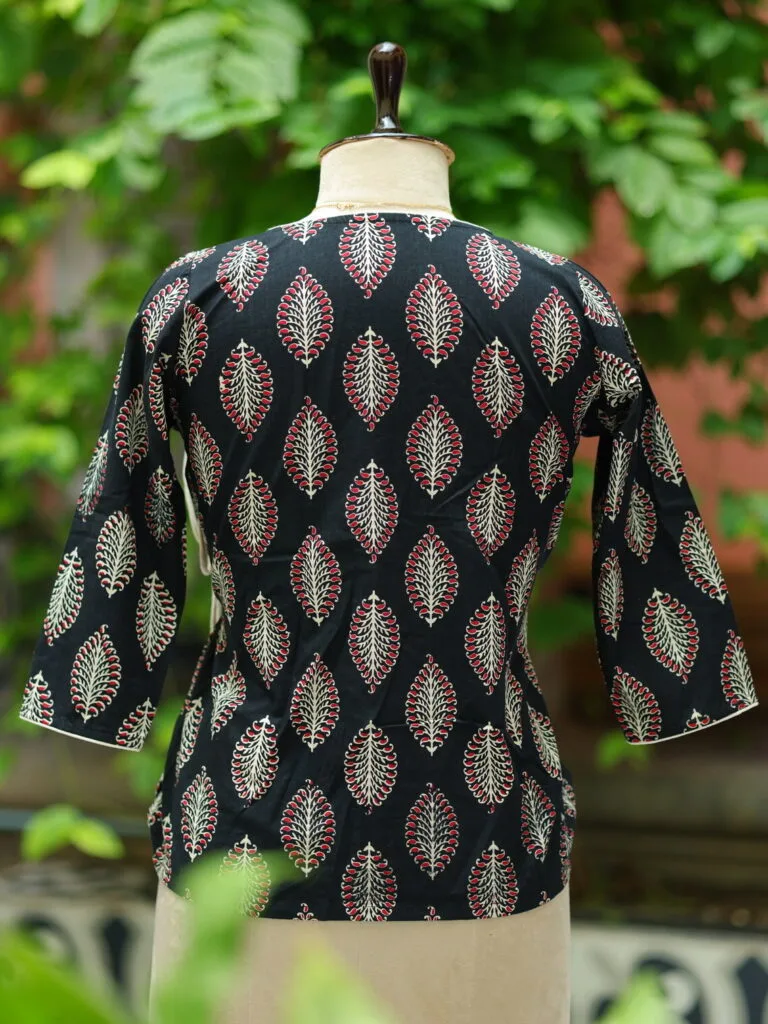 Block Angrakha – Kurti in Black, back view | Tilattama
