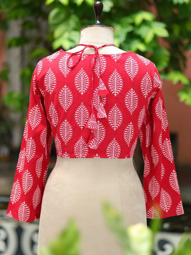 Block Halter – Blouse in Red, back view | Tilattama