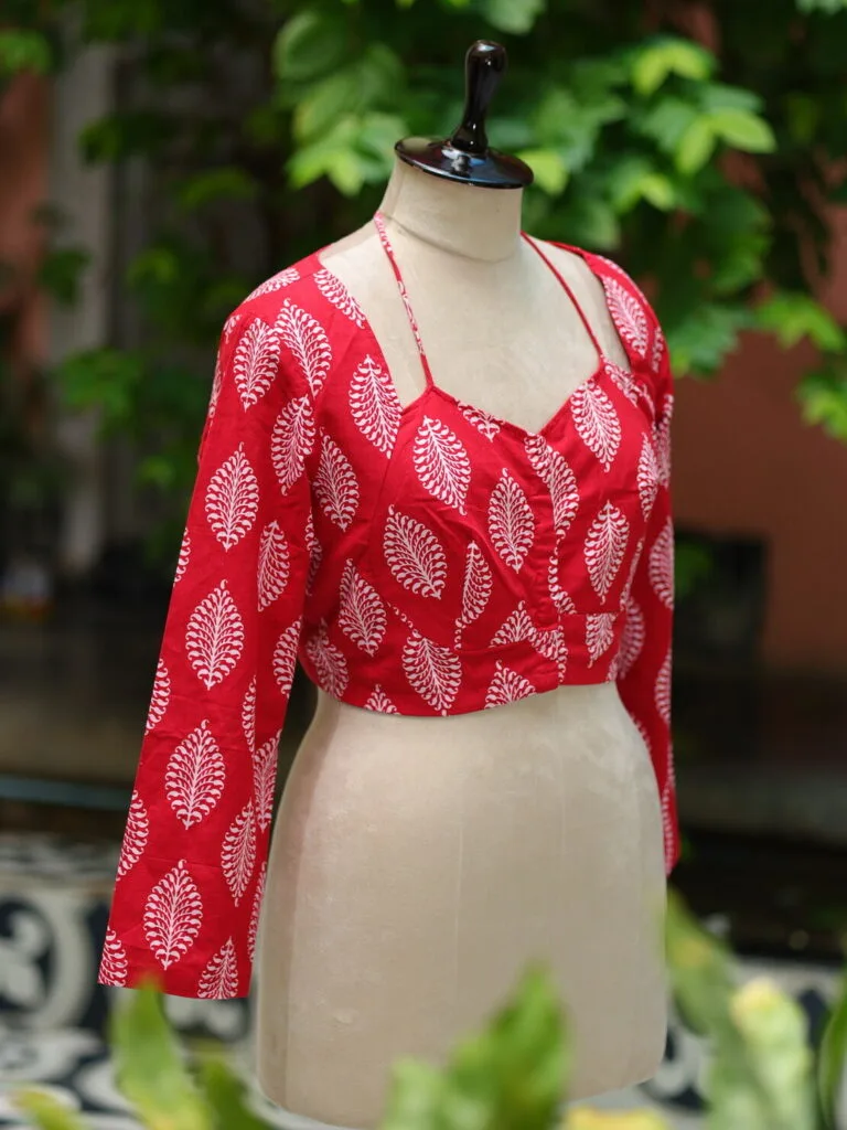 Block Halter – Blouse in Red, side view | Tilattama