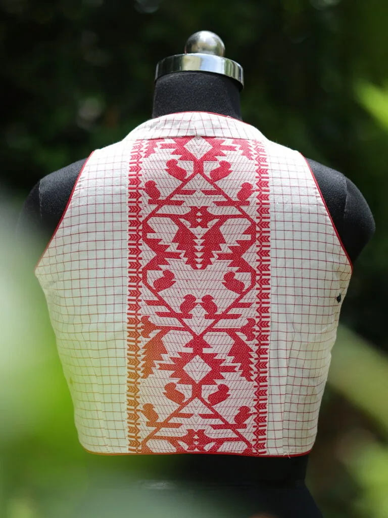 Check Jamdani Celeb Halter – Blouse in white & red, back view | Tilattama