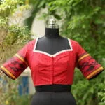 Check Jamdani jewel Neck – Blouse in Red, neckline | Tilattama