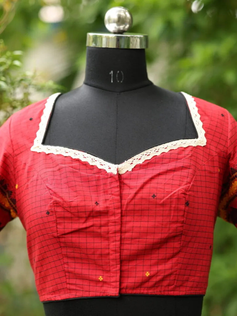 Check Jamdani jewel Neck - red
