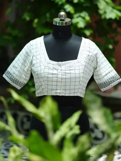 Check Jamdani N/P – Blouse in white, front view | Tilattama