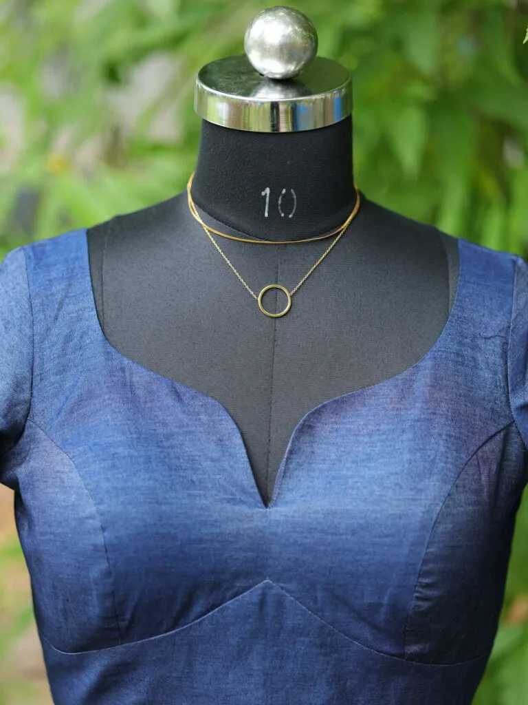 Denim sabyasachi G/S – Blouse in dark blue | Tilattama
