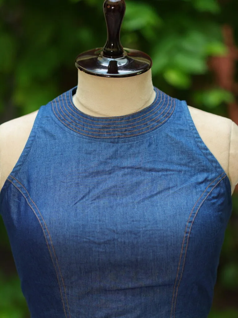 Denim Triangle Halter – Blouse in Blue | Tilattama