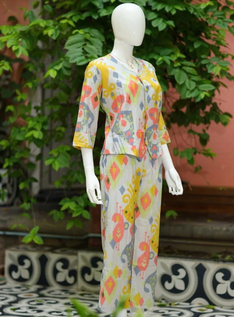 Digital Waist Coat Co ord set – Kurti in Slate, side view | Tilattama