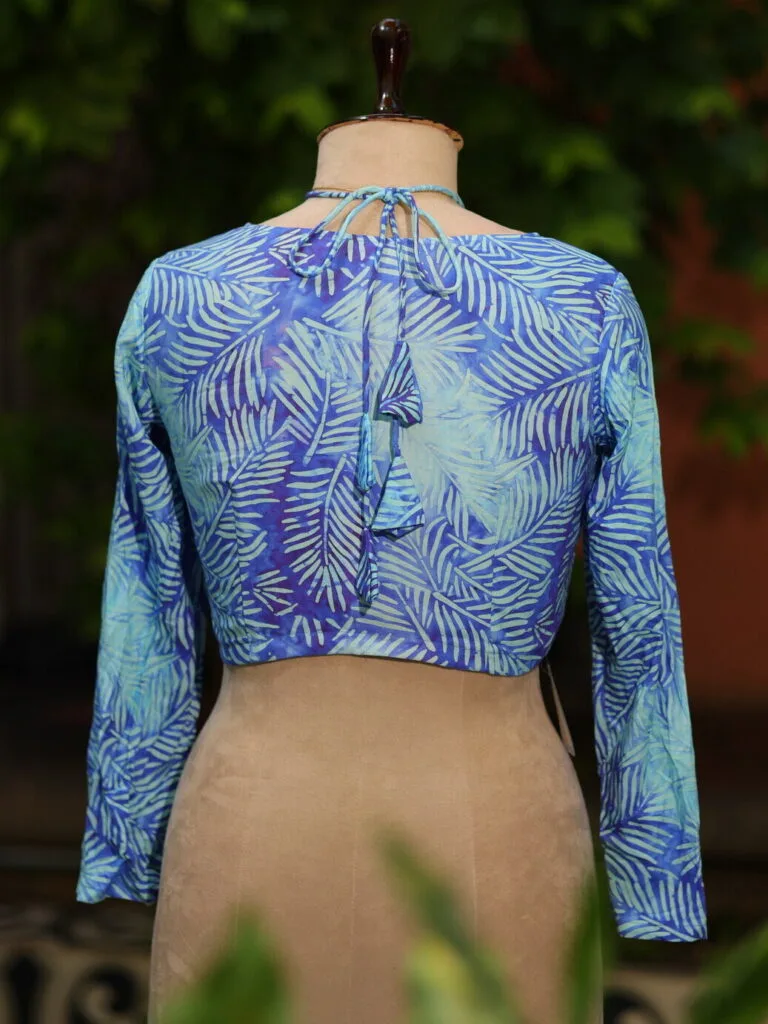 Geometric Halter – Blouse in Sky Blue, back view | Tilattama