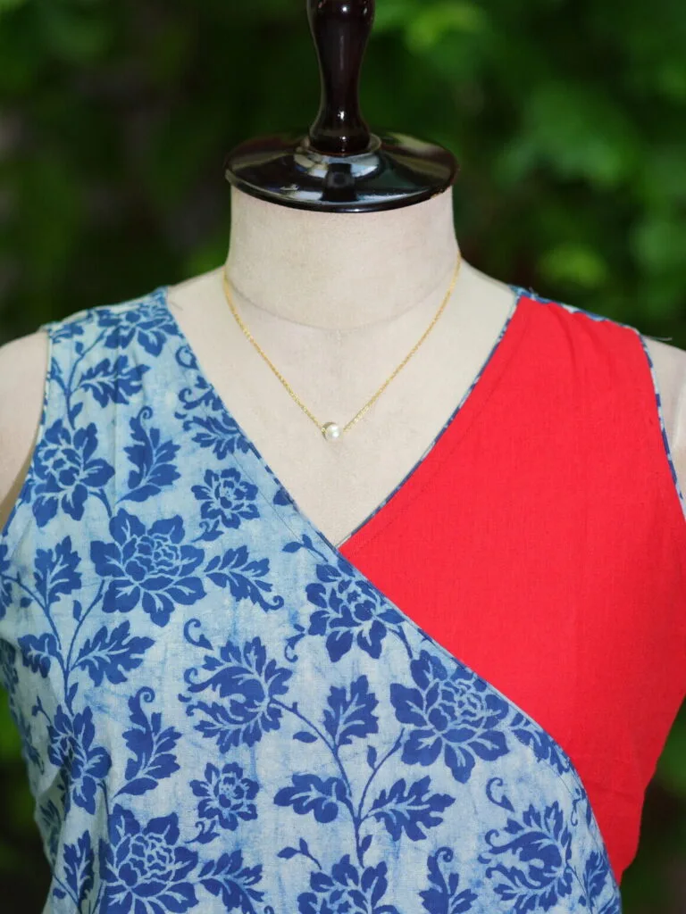 Half N Half Dabu – Kurti in Indigo | Tilattama