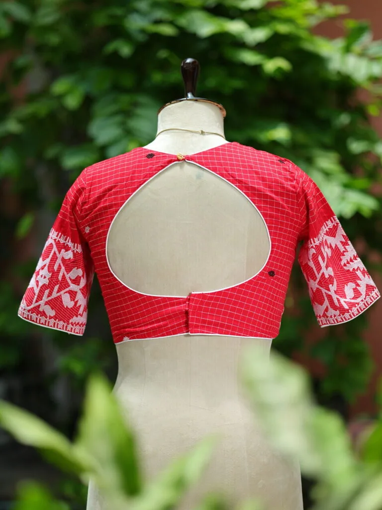 Jaharat jamdani – Blouse in Red, back view | Tilattama