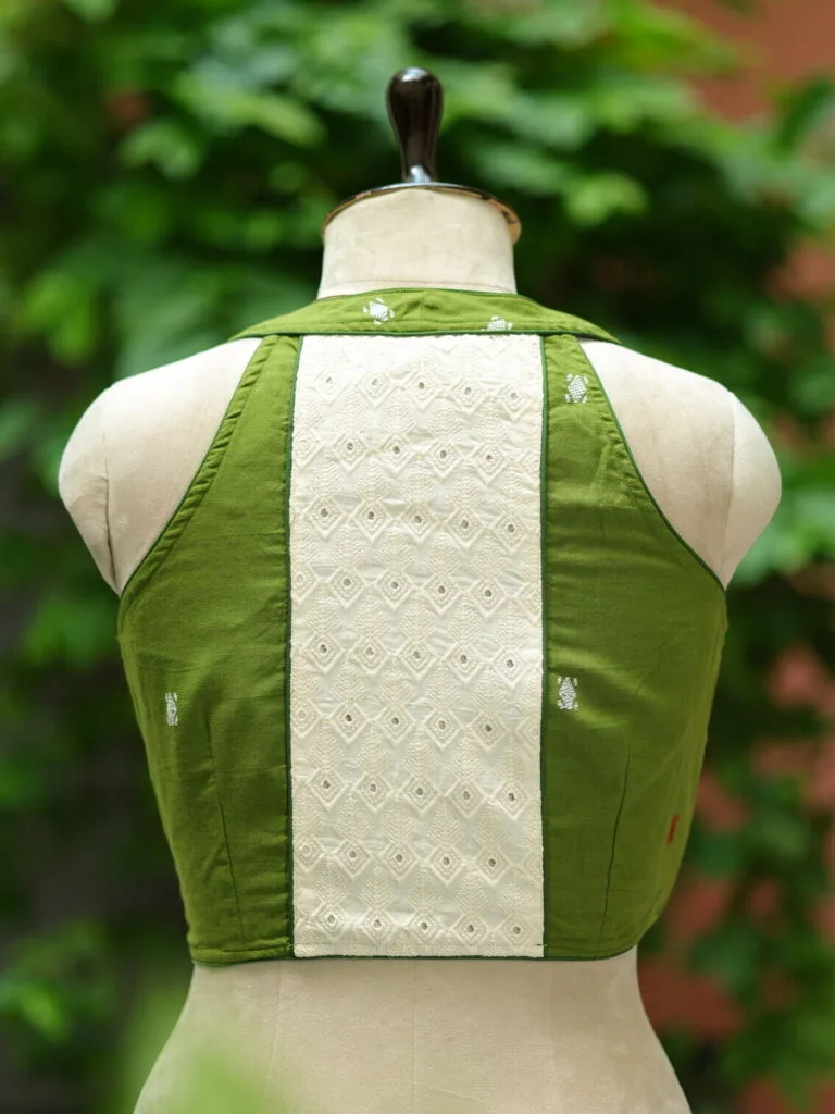 Jamdani Hakoba Halter – Blouse in parrot green, back view | Tilattama