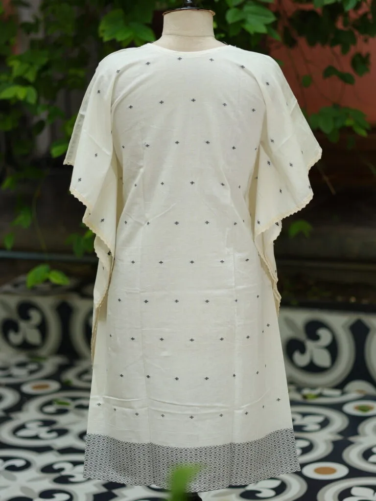 Jamdani Kaftan – Kurti in white & black, back view | Tilattama