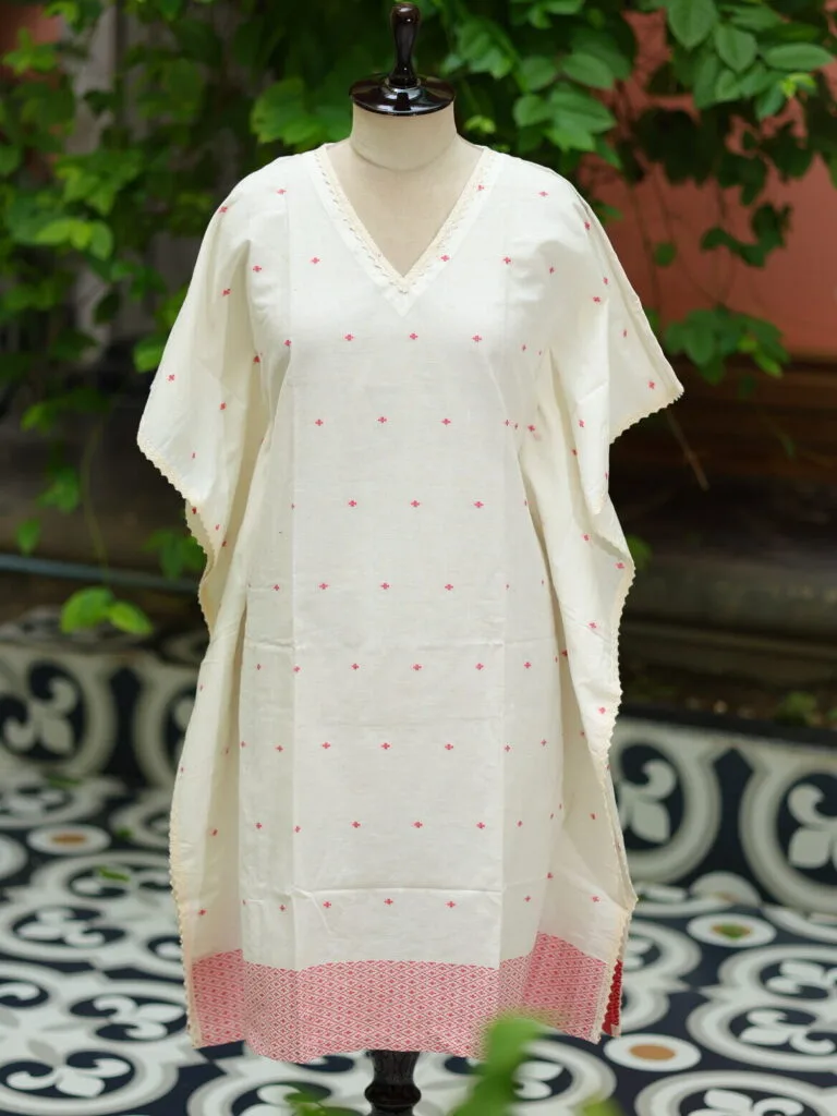 Jamdani Kaftan – Kurti in white & red, front view | Tilattama