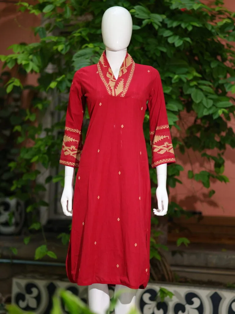 Jamdani Overlap V Kurti – Kurti in Maroon, front view | Tilattama