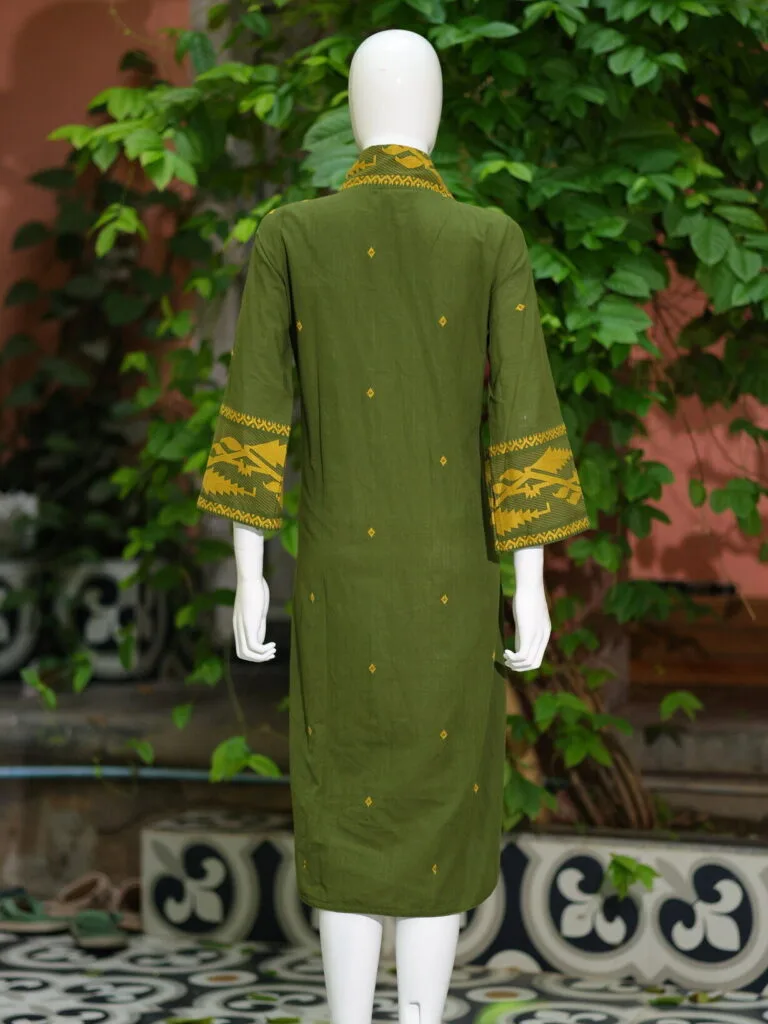 Jamdani Overlap V Kurti – Kurti in Mosh green, back view | Tilattama