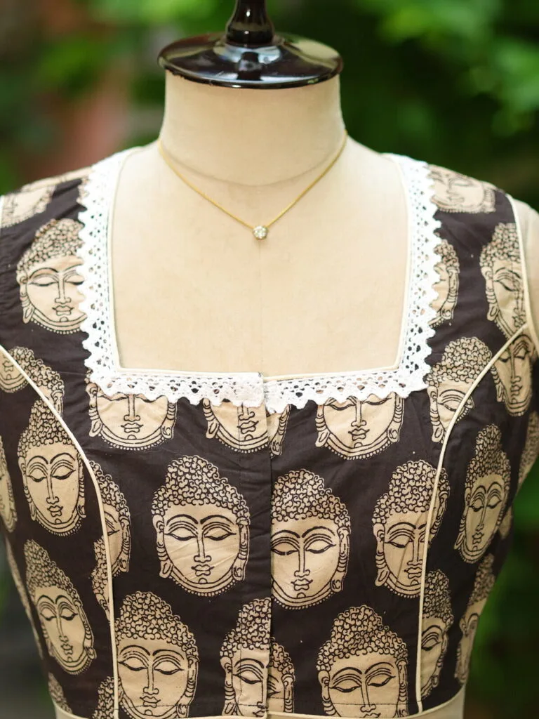 Kalamkari Square Neck S/L – Blouse in Black, neckline | Tilattama