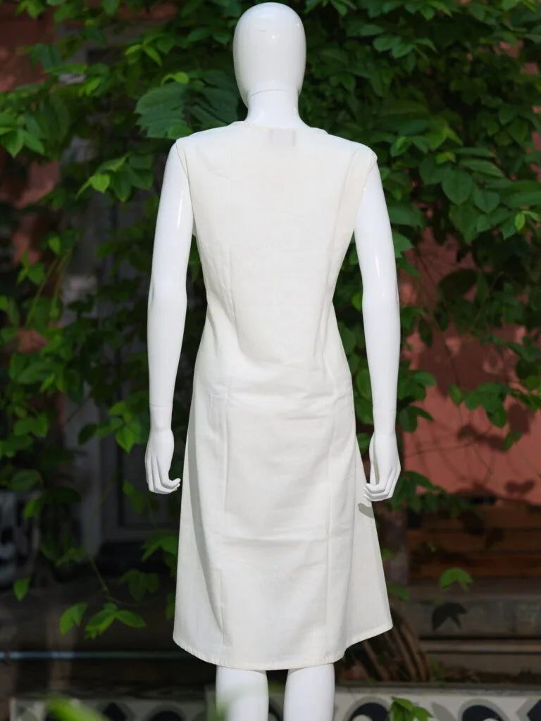 Khadi Blazer One Piece – Blouse in white, back view | Tilattama