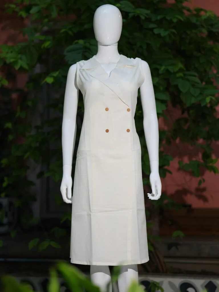 Khadi Blazer One Piece – Blouse in white, front view | Tilattama