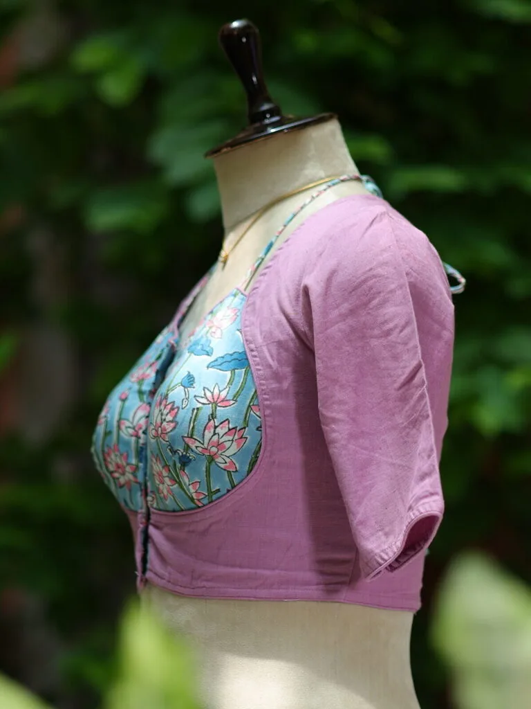 Khadi Sangeneri Masaba G/S – Blouse in Mauve, side view | Tilattama
