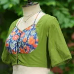 Khadi Sangeneri Masaba G/S – Blouse in Mosh green, side view | Tilattama