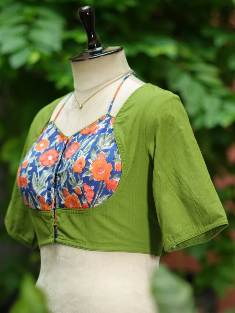 Khadi Sangeneri Masaba G/S – Blouse in Mosh green, side view | Tilattama
