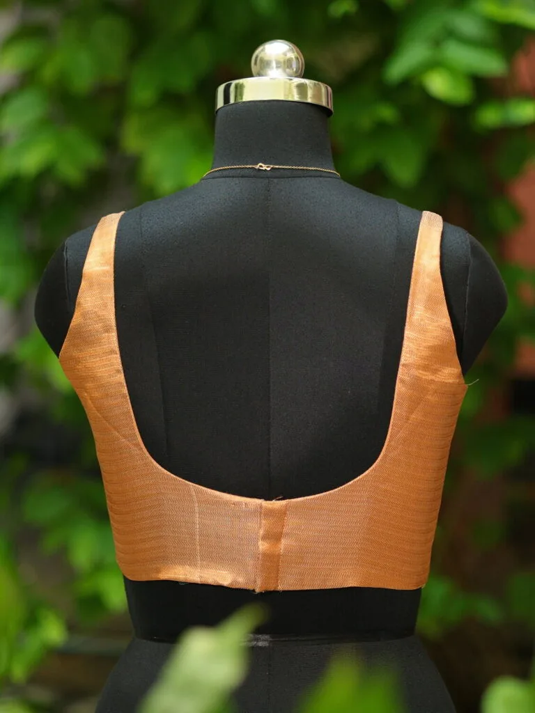 Metallic Raga Round Neck - golden
