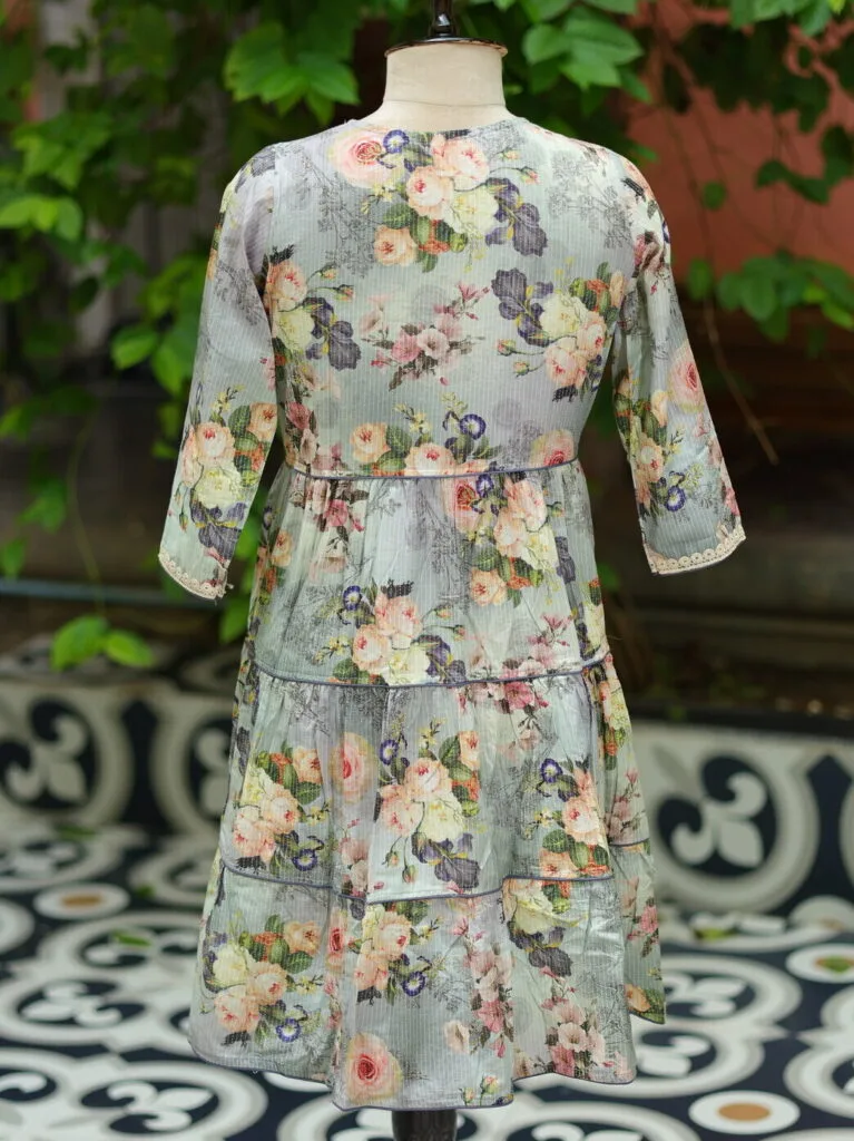 MOHO – Kurti in Slate, back view | Tilattama