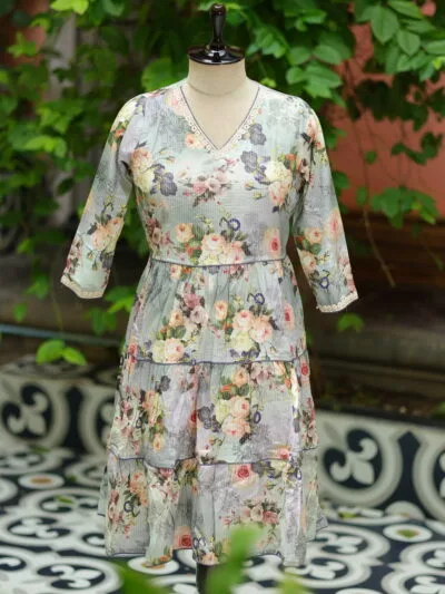 MOHO – Kurti in Slate, front view | Tilattama