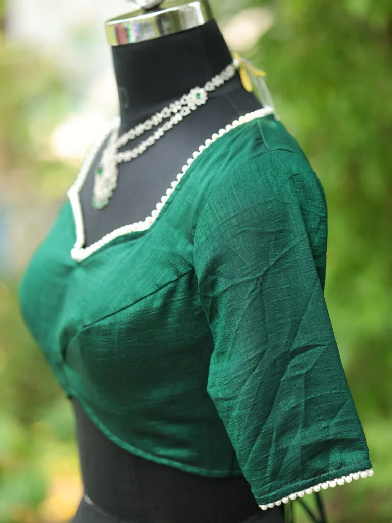Moti Bichitra Backless - bottle-green