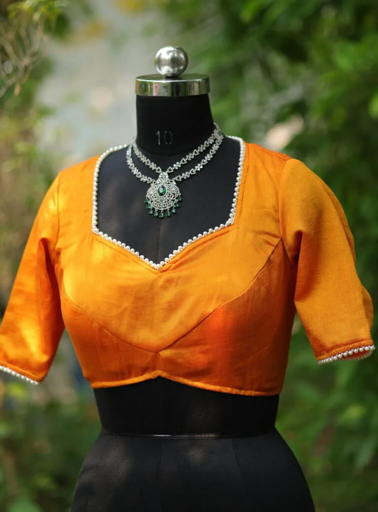 Moti Bichitra Backless - mustard-golden